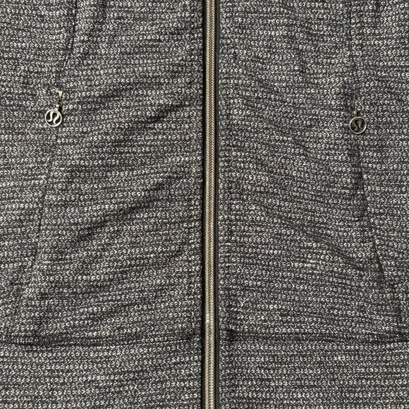 EXCELLENT Lululemon Daily Yoga Jacket Coco Pique Black Full-Zip Long Sleeve 6 - Picture 9 of 10